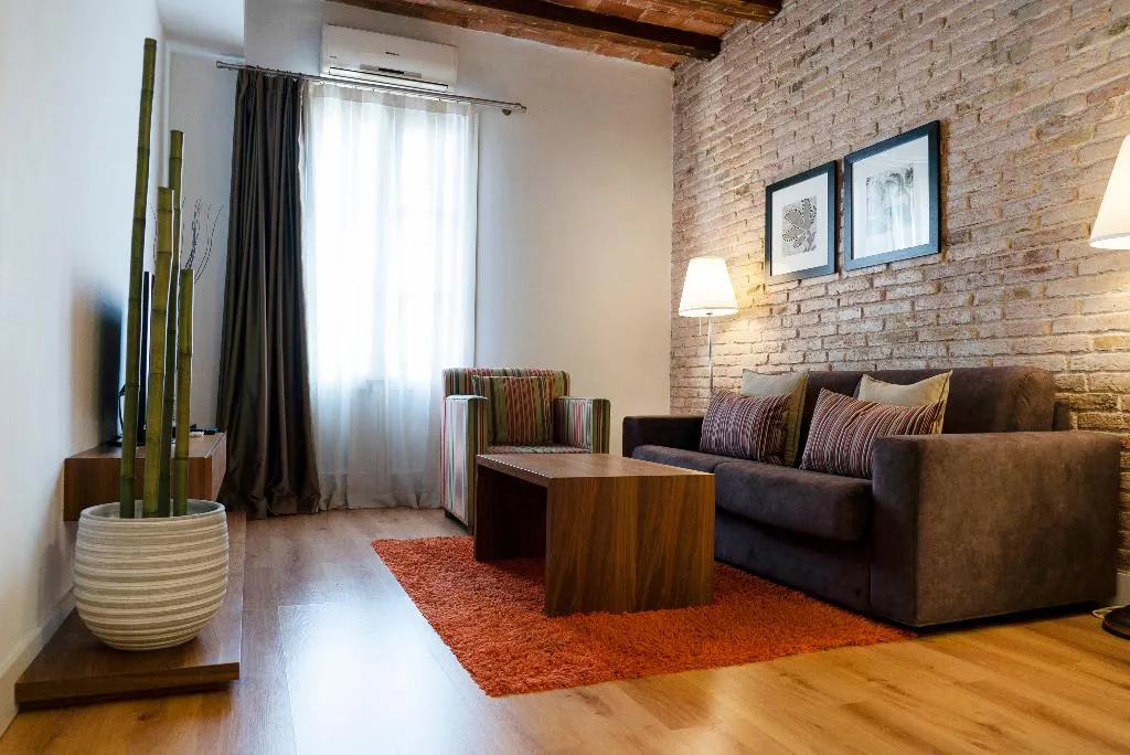 APARTMENT ONE BEDROOM Room, Dailyflats Gracia, Barcelona