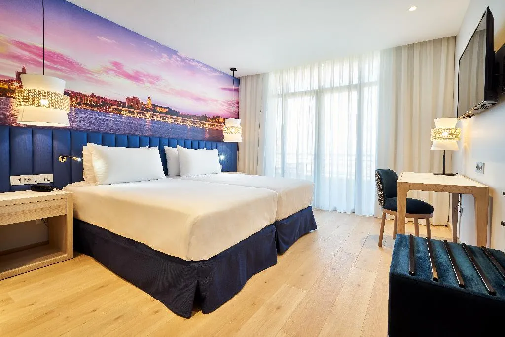 DOUBLE SUPERIOR WITH TERRACE Room, Eurostars Astoria, Costa Del Sol