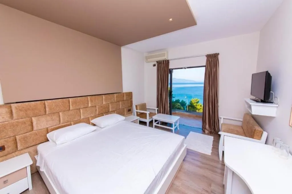 FAMILY ROOM SEA VIEW Room, New Heaven, Southern Albania