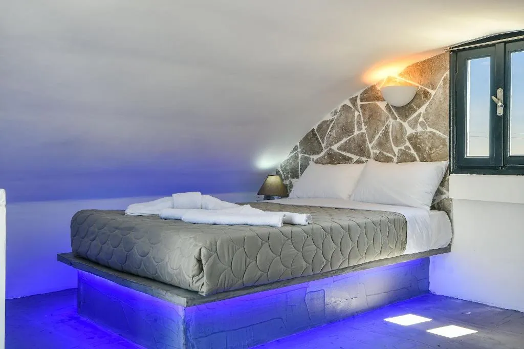 Room, Sun Springs, Santorini