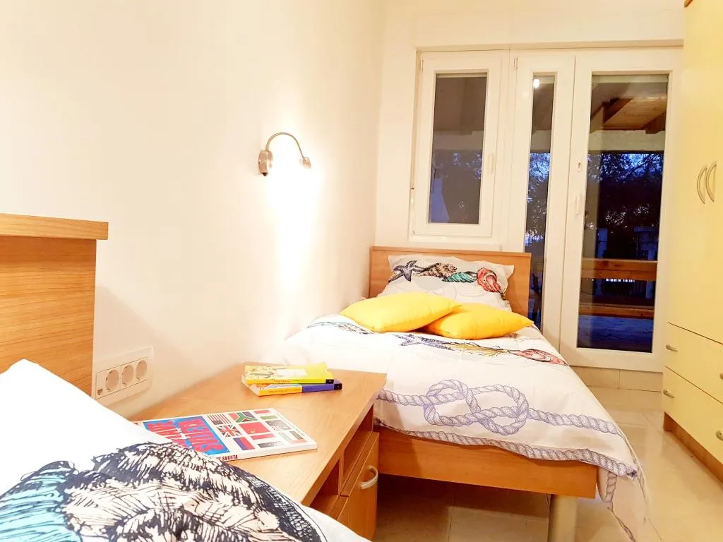 APARTMENT CAPACITY 4 Room, Apartments Bosko, Split