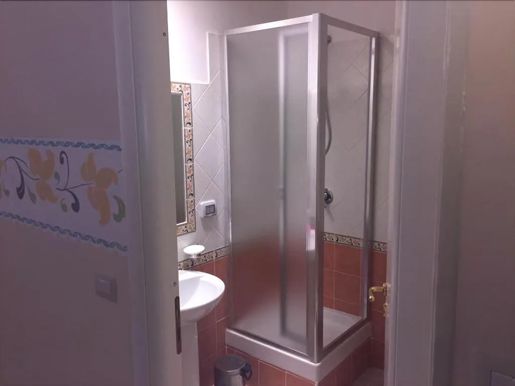 Room, B&B Catoledo, Naples