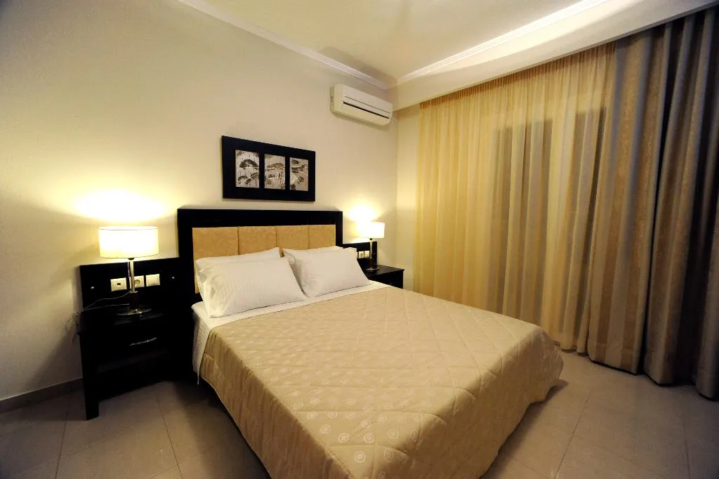 VILLA THREE BEDROOMS Room, Mamfredas Luxury Resort, Zante
