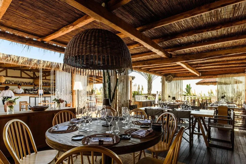 Restaurant, Cumeja Beach Club & Hotel, Naples