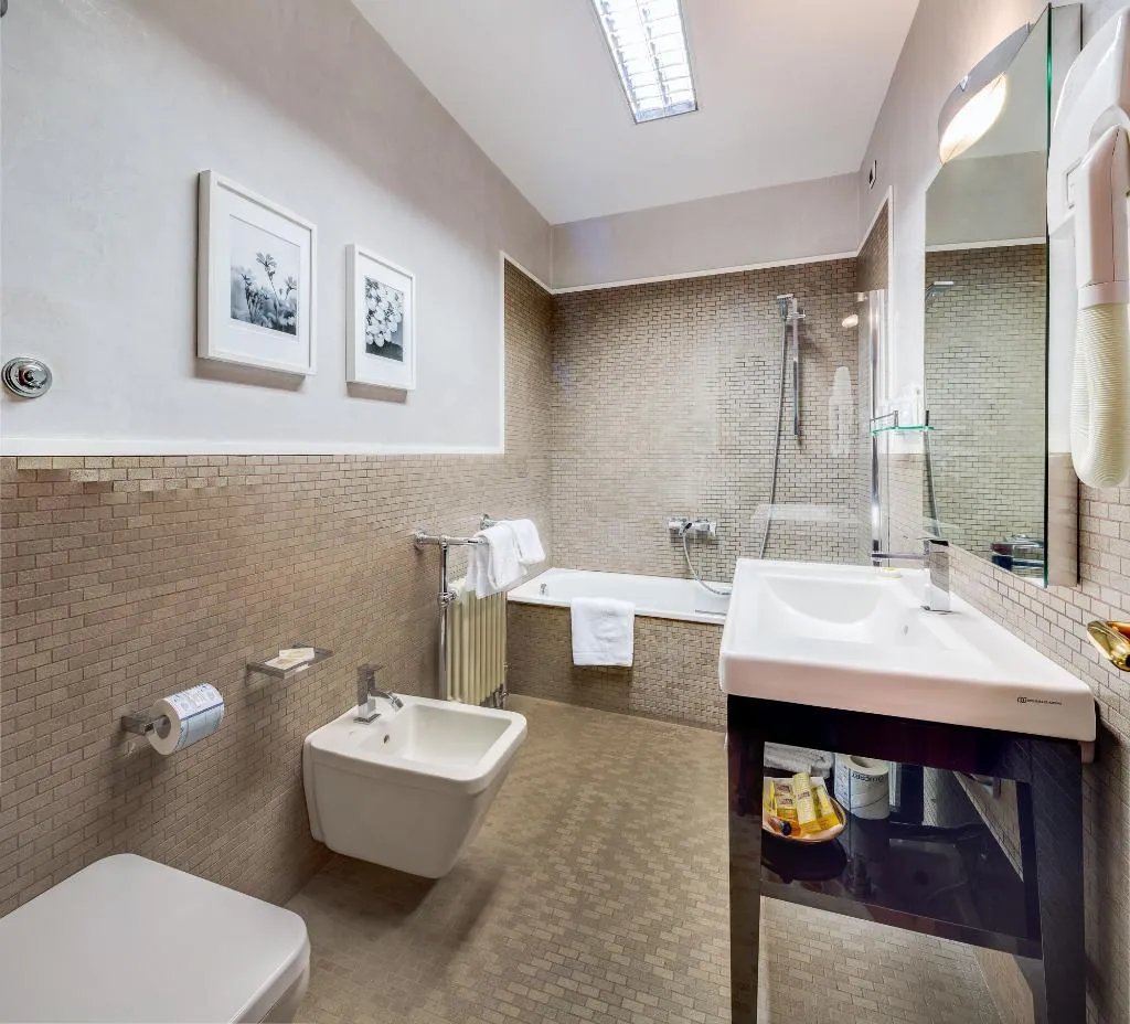SINGLE CLASSIC Room, Roma, Florence