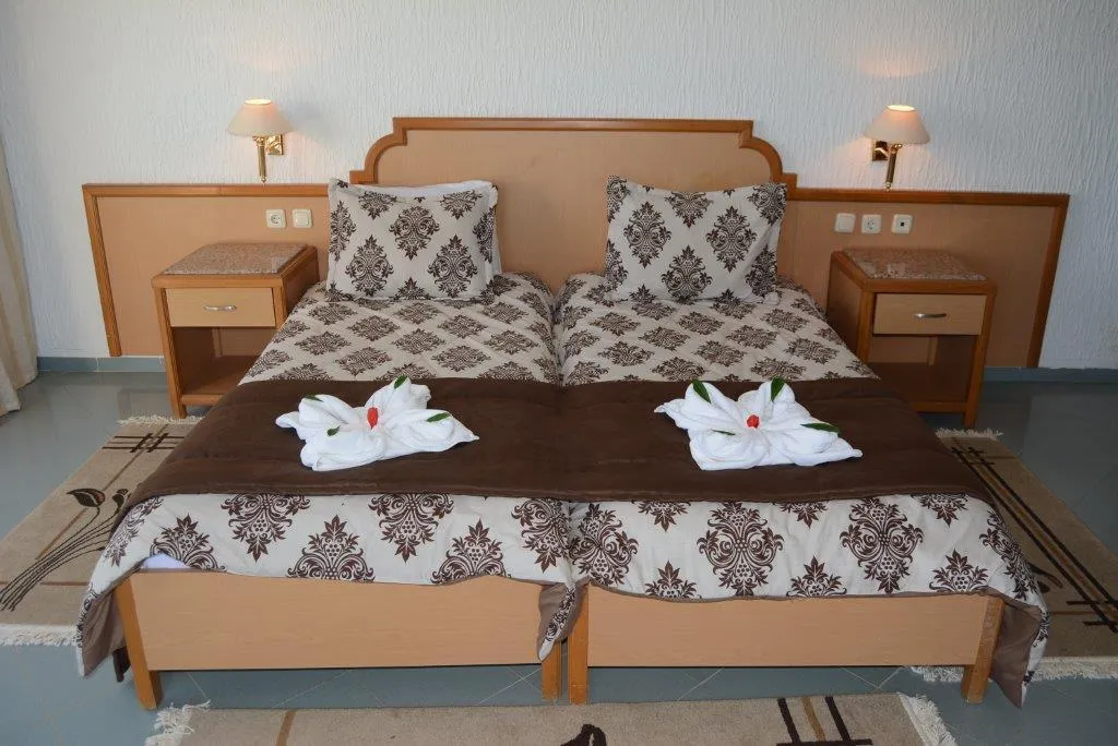 DOUBLE STANDARD Room, Royal Jinene, Tunisia