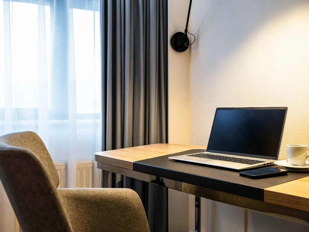 TWIN STANDARD Room, Novotel Amsterdam City, Amsterdam