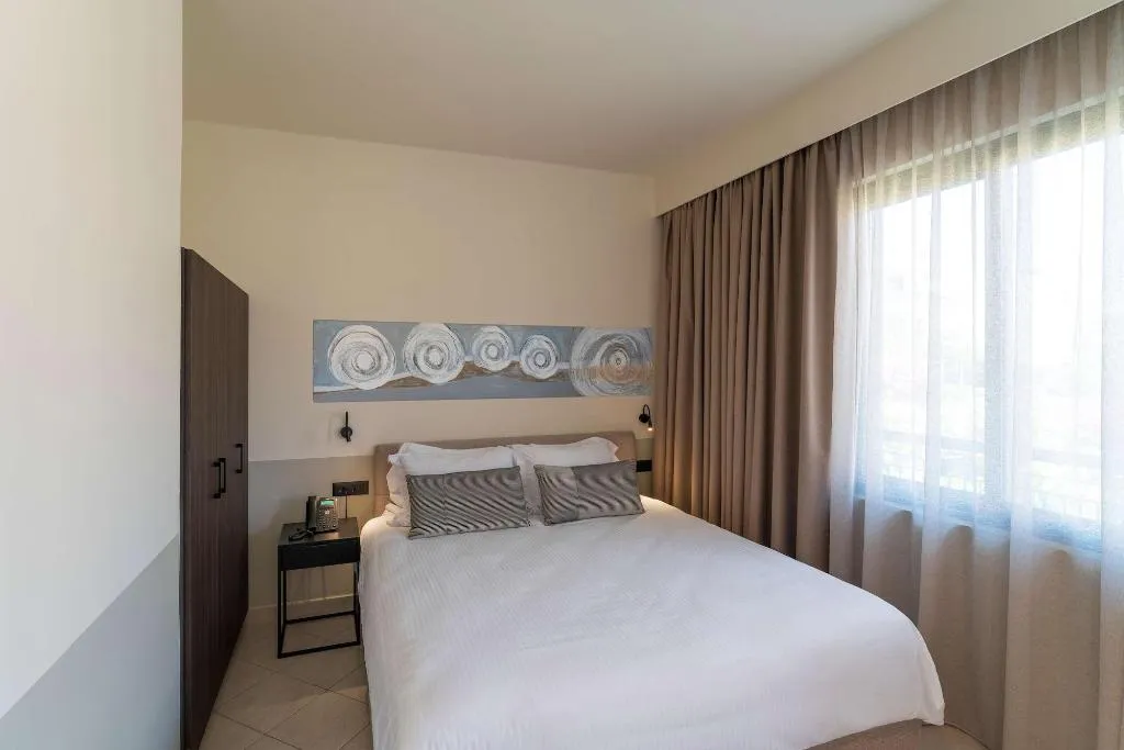 Room, Mariette Rhodes Urban Suites, Rhodes