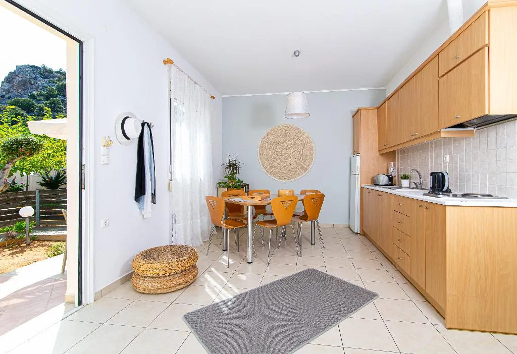 APARTMENT DELUXE TWO BEDROOM Room, Villa Mare Monte, Crete