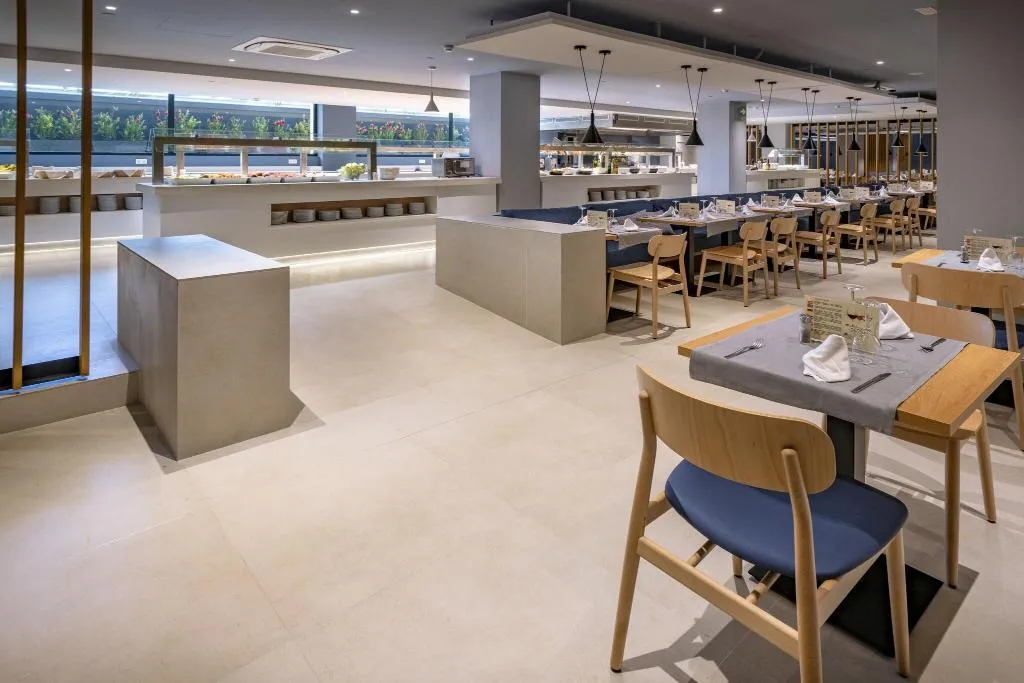 Restaurant, Caprici Beach Hotel & Spa, Costa Brava