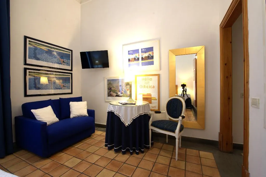 Double or Twin STANDARD Room, Locanda Cairoli Hotel, Rome