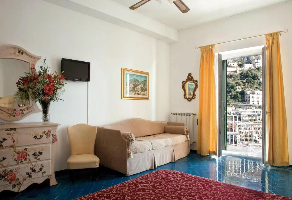 Room, Hotel Reginella Positano, Naples