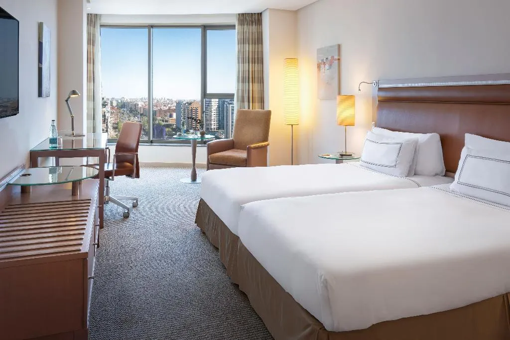 TWIN WITH VIEWS Room, Melia Valencia, Valencia
