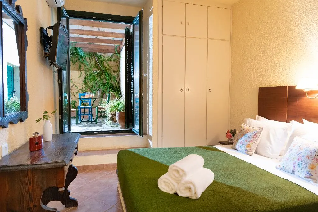 APARTMENT SUPERIOR GARDEN VIEW Room, Porto Sisi Hotel Apartments, Crete