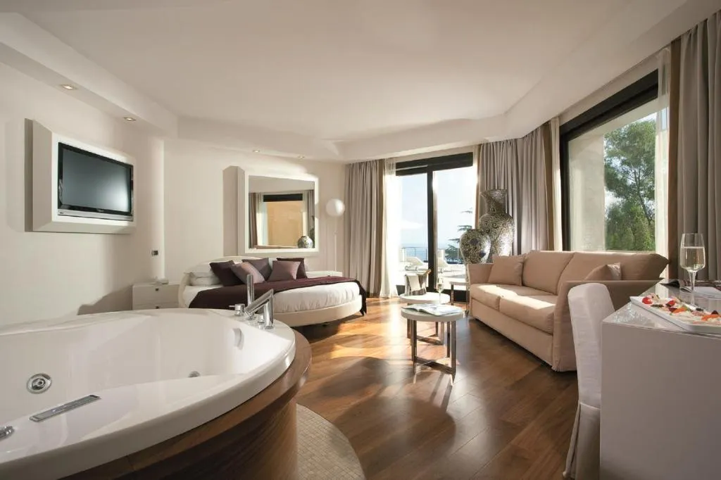 Room, Relais Paradiso, Naples