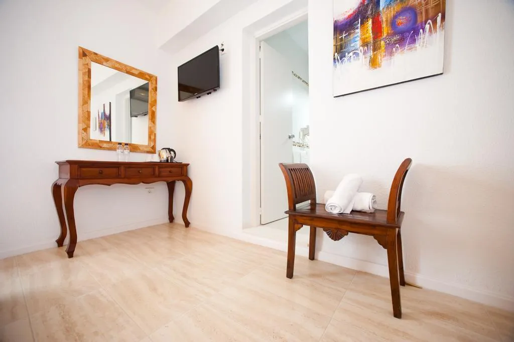 General view, Boutique Hostal Las Arenas, Ibiza