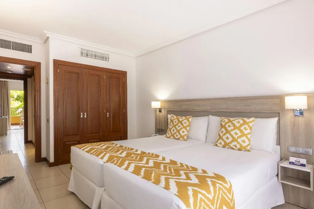 SUITE STANDARD Room, Landmar Costa Los Gigantes Family Resort, Tenerife