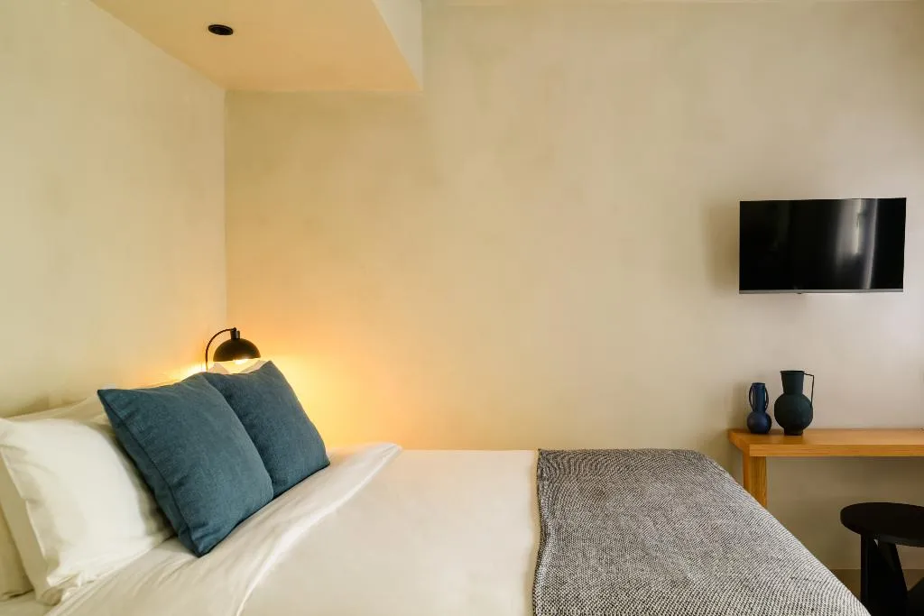 DOUBLE CLASSIC Room, Andromeda Villas, Santorini