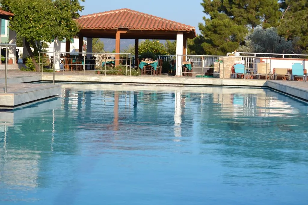 Pool, Mykali, Samos