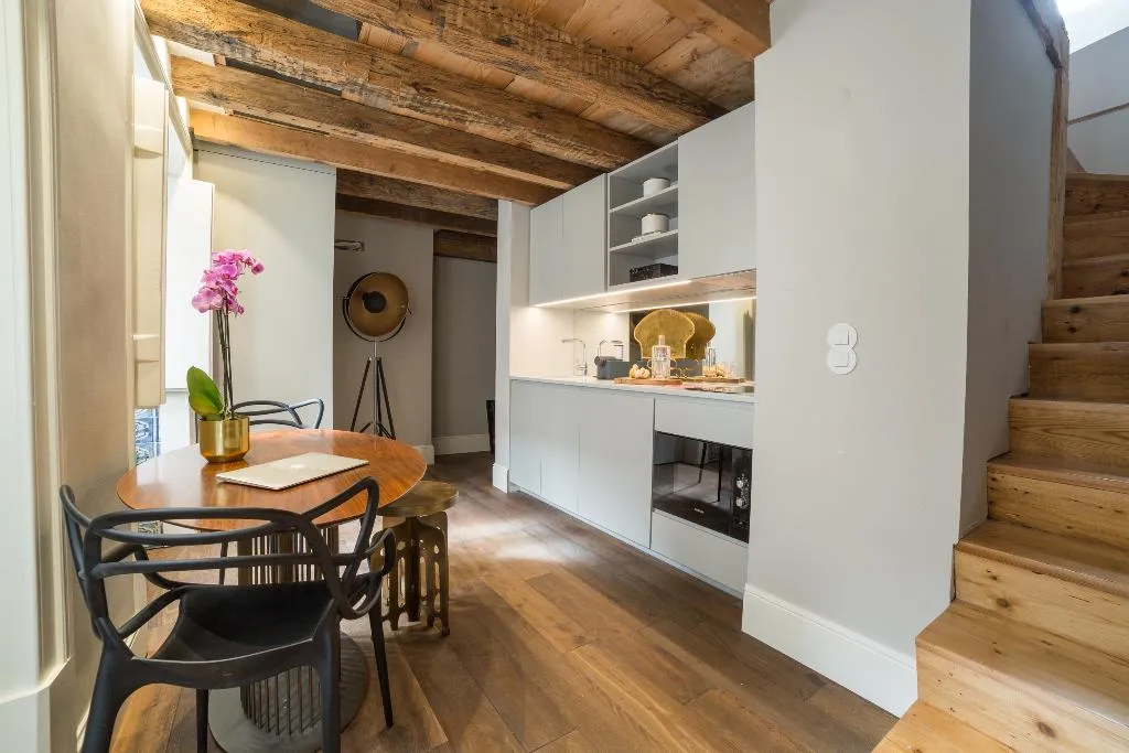 APARTMENT DELUXE CAPACITY 4 Room, Dare Lisbon House, Lisbon