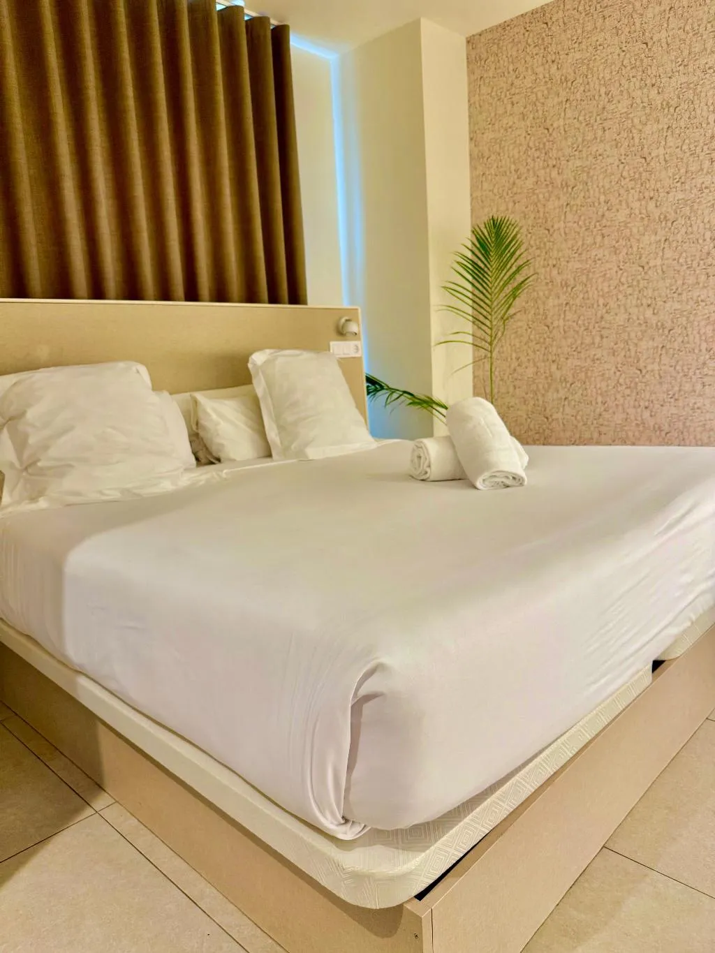 DOUBLE CLASSIC DELUXE Room, Velázquez, Costa Blanca