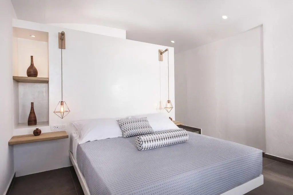 Room, Caldera Memories, Santorini