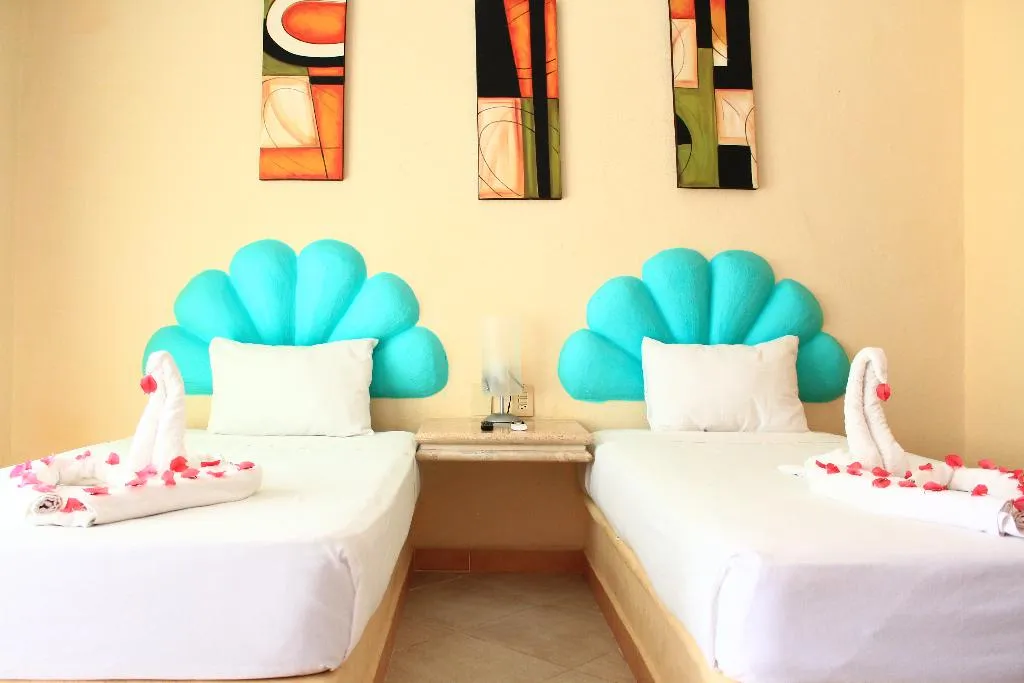 DOUBLE STANDARD Room, 5TH AVENUE Beach Balance, by BFH, Playa Del Carmen