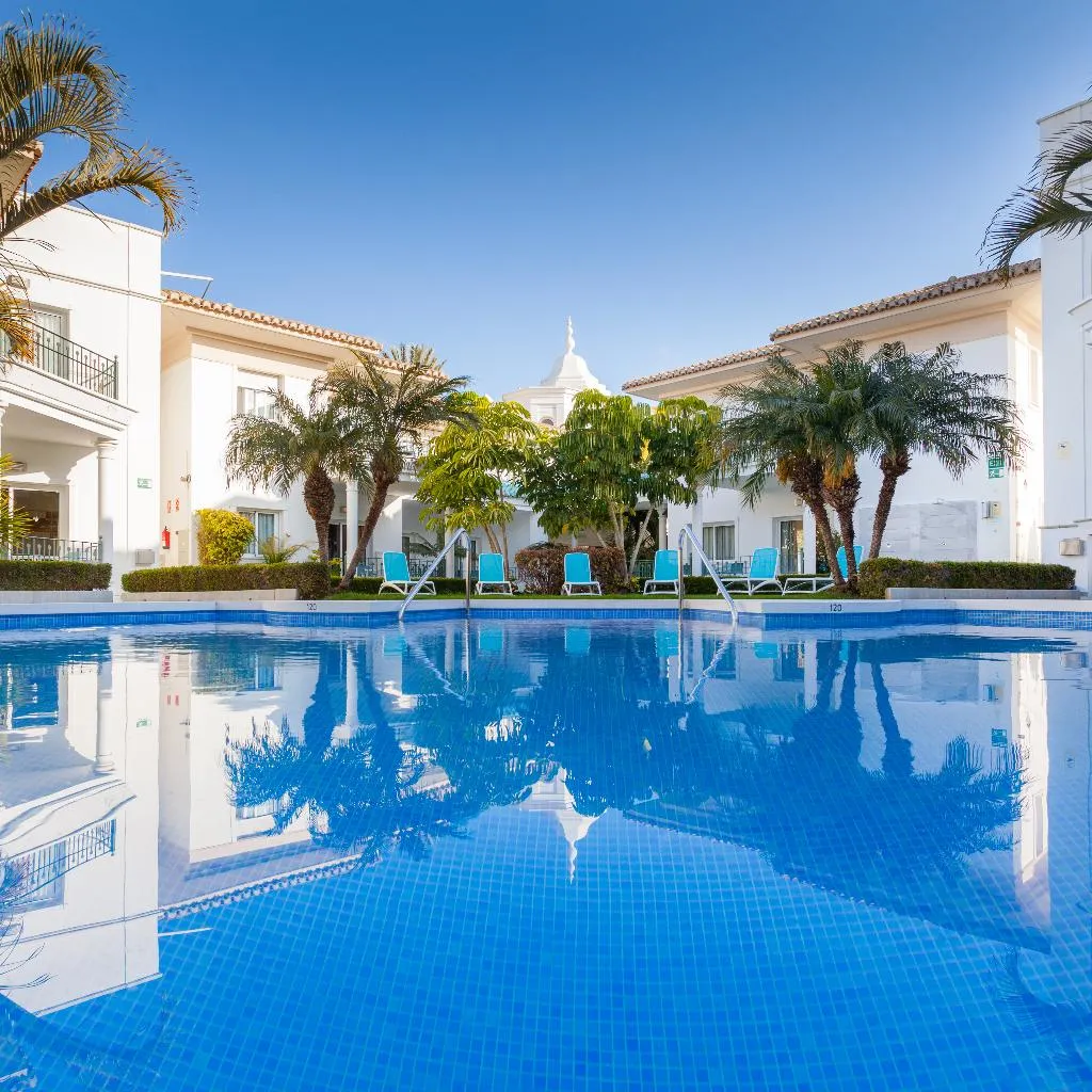 Pool, Marina Turquesa, Costa Del Sol