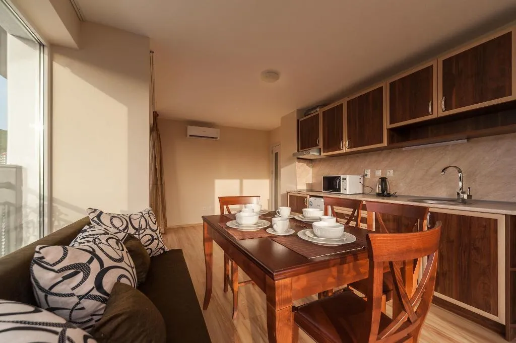 Room, Roel Residence Apartments, Bourgas