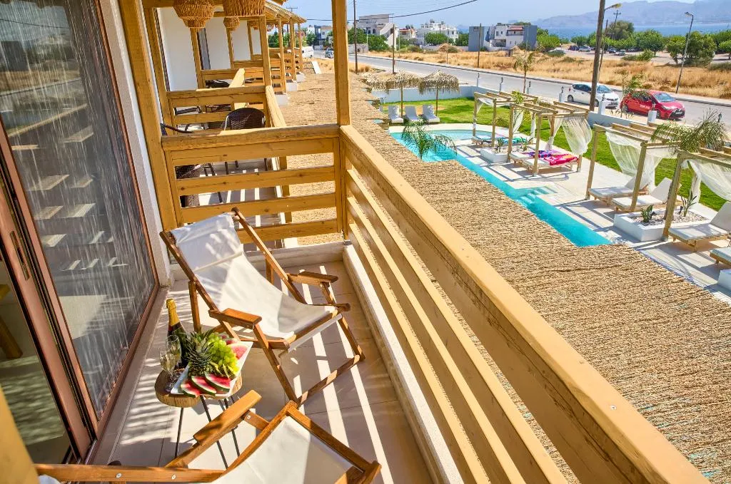 JUNIOR SUITE WITH PRIVATE POOL Room, Alia suites & Alia beachfront suites and spa, Rhodes