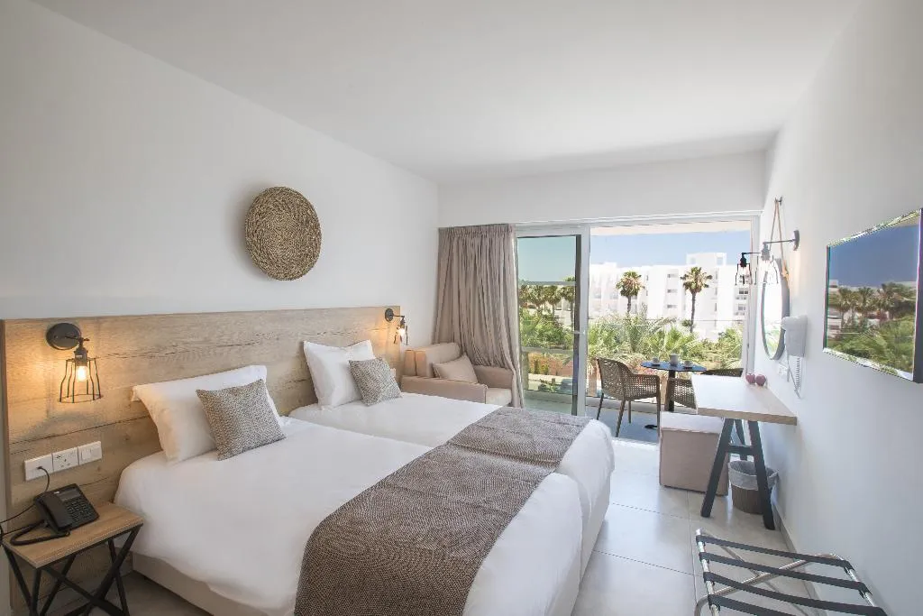 SINGLE GARDEN VIEW Room, Bohemian Gardens Hotel, Cyprus