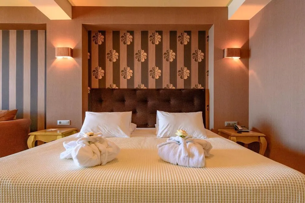 Room, Odyssey, Kefallinia