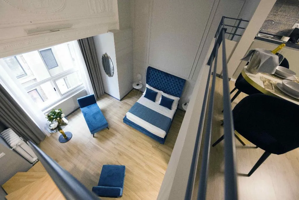 JUNIOR SUITE WITH VIEWS Room, Intomilan Aparthotel Galleria Duomo, Milan