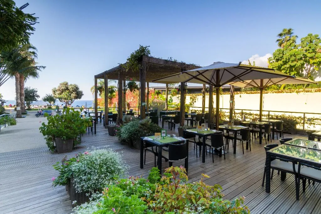 Restaurant, Golden Residence, Madeira