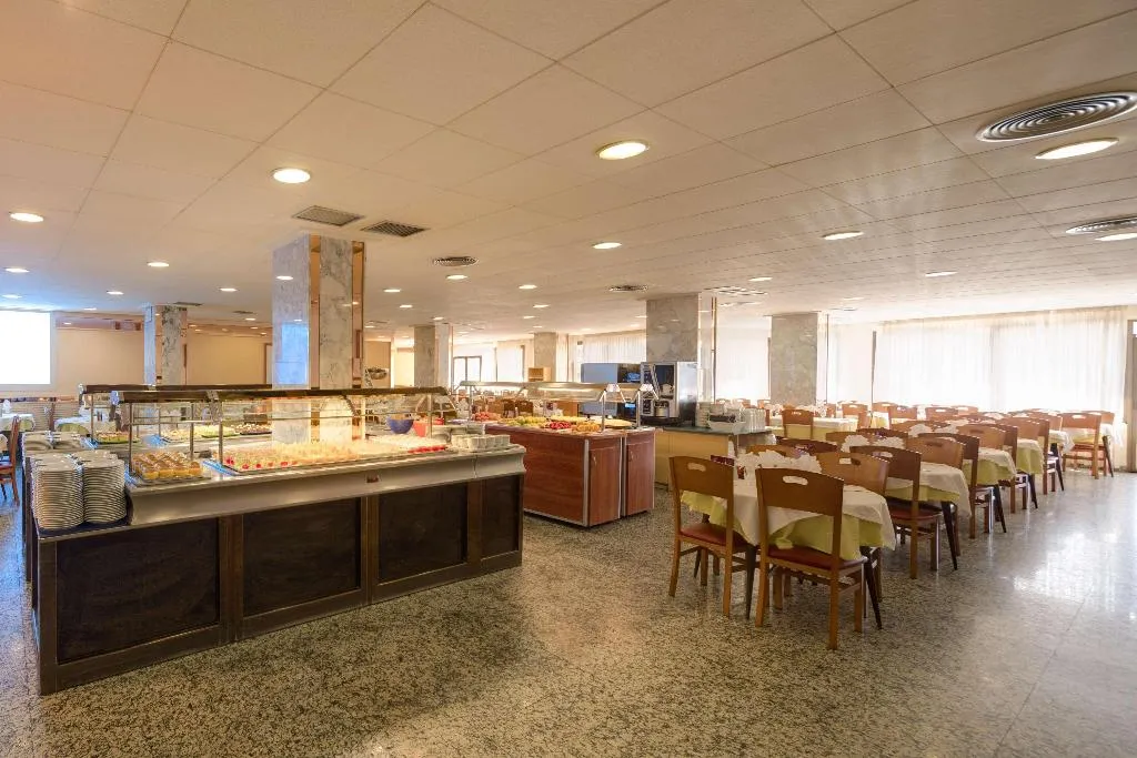 Restaurant, htop Royal Star, Costa Brava