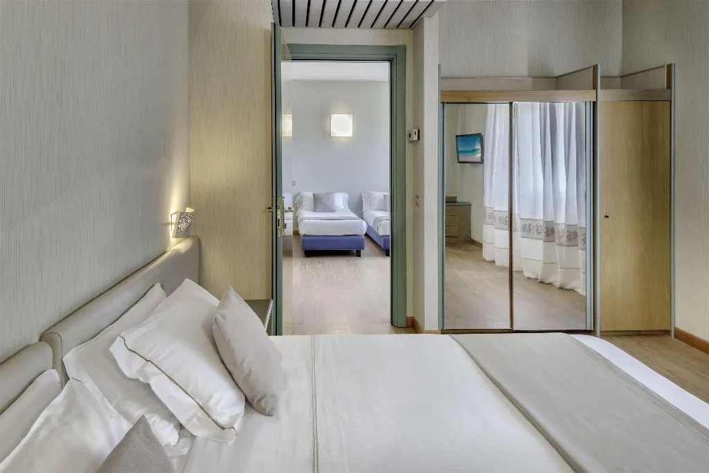 QUADRUPLE STANDARD Room, Best Western Hotel Residence Italia, Cagliari