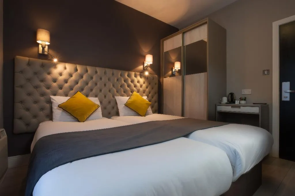Room, Dublin Central Inn, Dublin