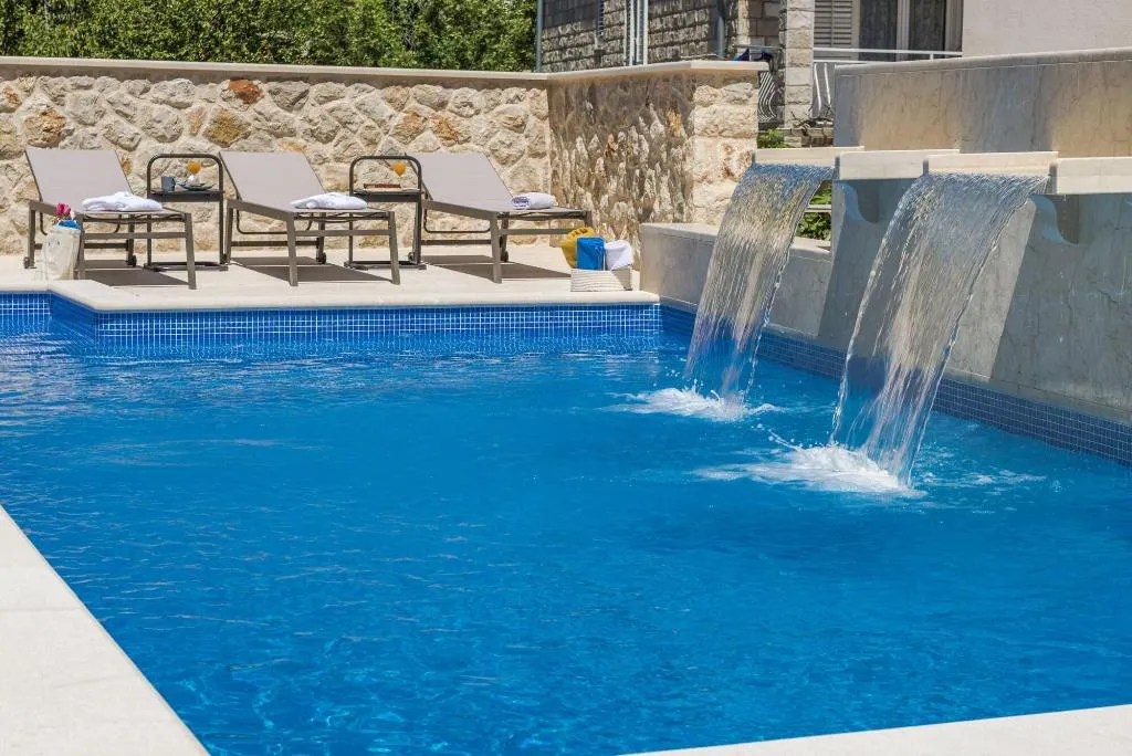 Sports and Entertainment, Casa Laurea, Dubrovnik