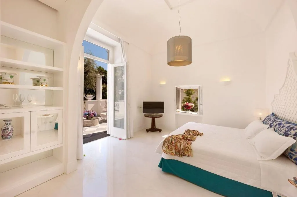Room, Villa Silvana Relais, Naples