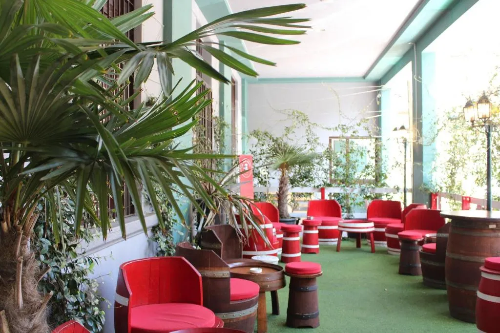 Terrace, New Generation Hostel Milan Center Navigli, Milan
