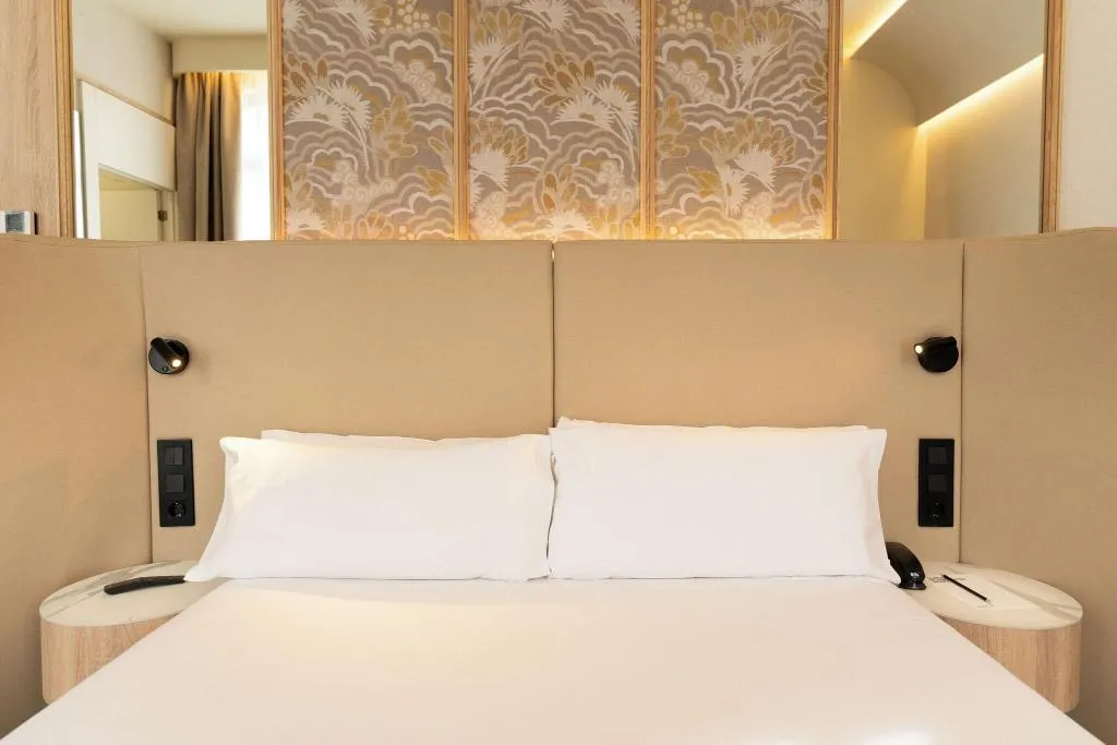 DOUBLE SUPERIOR Room, Petit Palace Chueca, Madrid