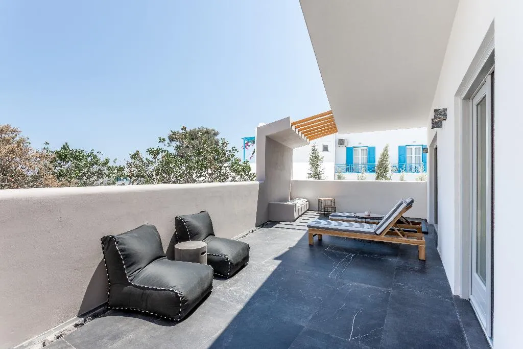 SUITE GARDEN VIEW Room, Aegean Gem, Santorini