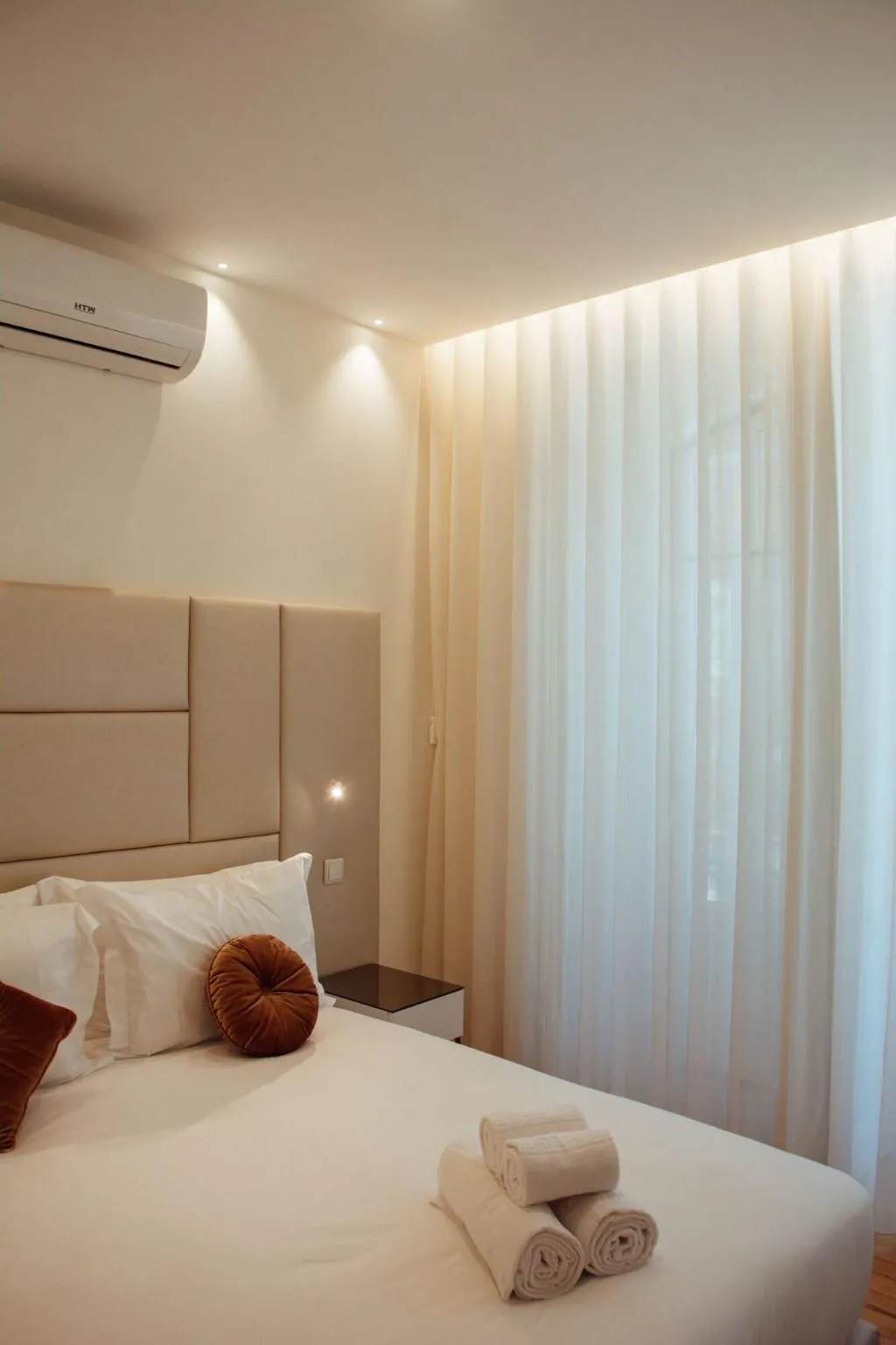Room, Le Premier Lisbon Suites, Lisbon