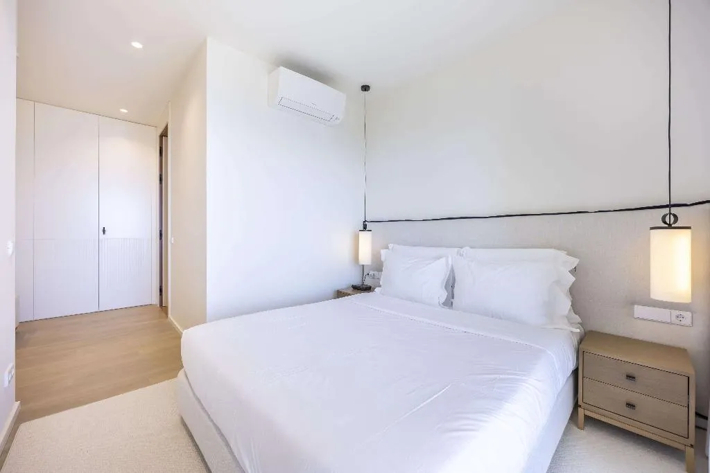 APARTMENT SEA VIEW TWO BEDROOMS Room, The Editory Residence Lagos, Algarve