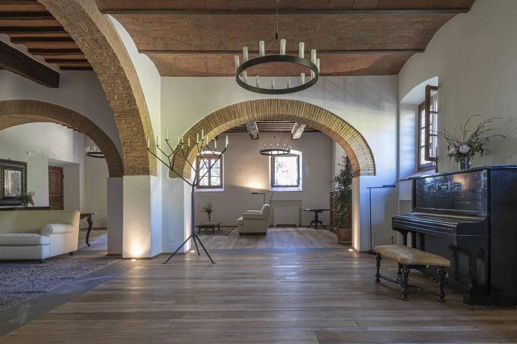 Lobby, Tenuta di Sticciano, Florence