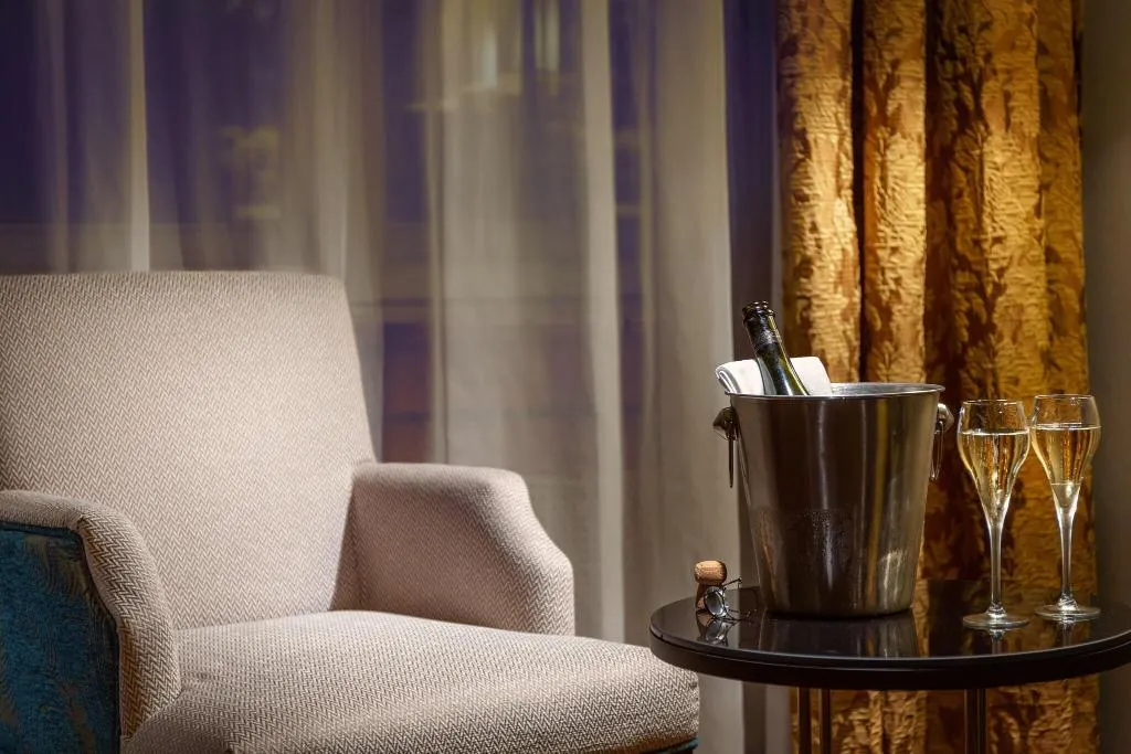 JUNIOR SUITE KING SIZE BED Room, Art Deco Imperial Hotel Prague, Prague