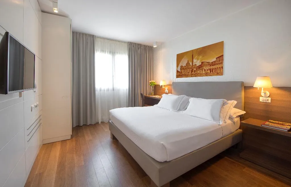 DOUBLE SINGLE USE STANDARD Room, H10 Roma Citta, Rome