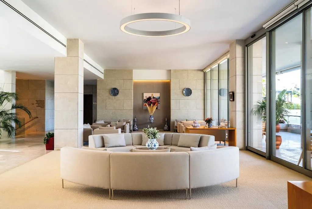 Lobby, On'Live Hotel, Izmir