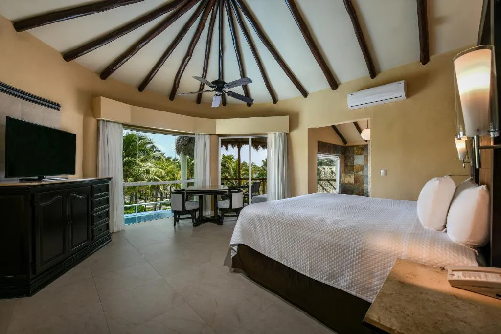 SUITE WITH PRIVATE POOL Room, El Dorado Casitas Royale Spa Resorts All Inclusive, Cancun Area