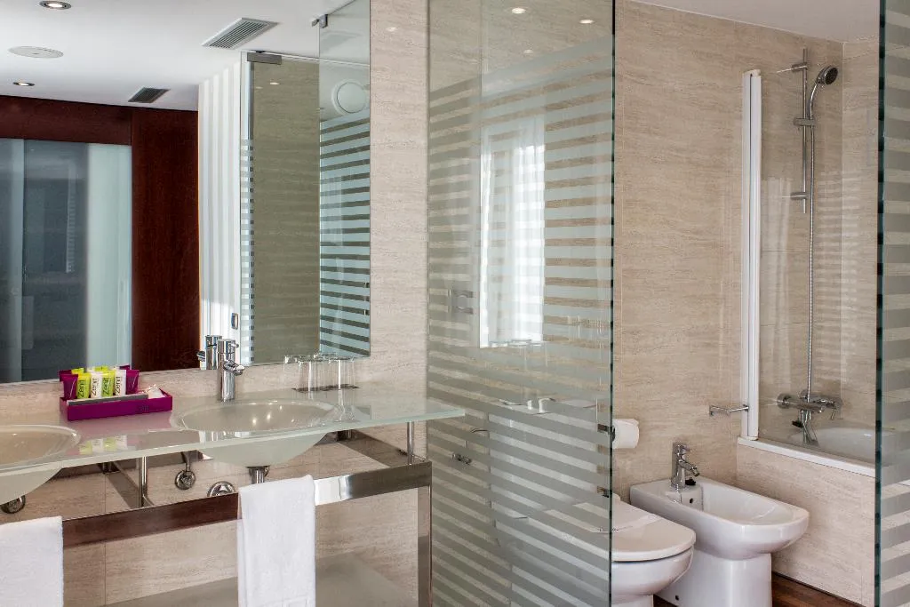 JUNIOR SUITE STANDARD Room, Zenit Lisboa, Lisbon